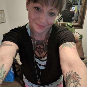 Meet your Posher, Danielle